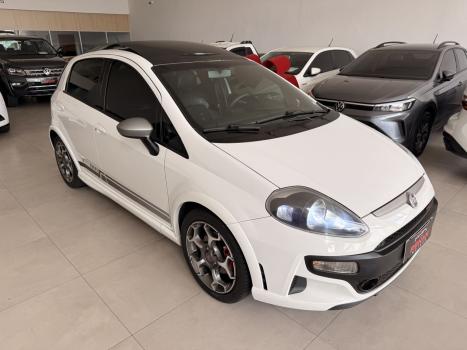 FIAT Punto 1.4 16V 4P T-JET TURBO, Foto 8