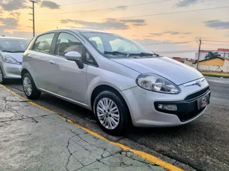 FIAT Punto 1.4 4P ATTRACTIVE FLEX, Foto 2