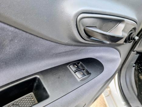 FIAT Punto 1.4 4P ATTRACTIVE FLEX, Foto 18