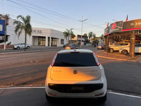 FIAT Punto 1.4 4P ATTRACTIVE FLEX, Foto 4