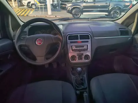 FIAT Punto 1.4 4P ATTRACTIVE FLEX, Foto 5