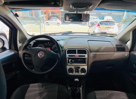 FIAT Punto 1.4 4P ATTRACTIVE FLEX, Foto 2