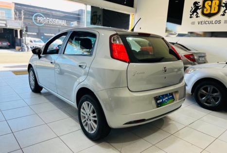 FIAT Punto 1.4 4P ATTRACTIVE FLEX, Foto 6