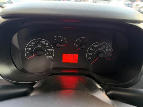 FIAT Punto 1.4 4P ATTRACTIVE FLEX, Foto 11