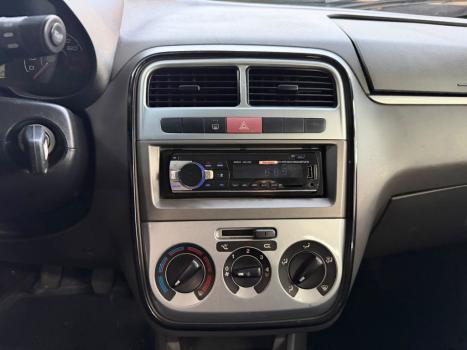 FIAT Punto 1.4 4P ATTRACTIVE FLEX, Foto 12