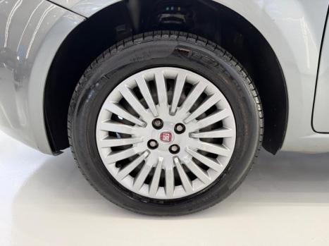 FIAT Punto 1.4 4P ATTRACTIVE FLEX, Foto 8