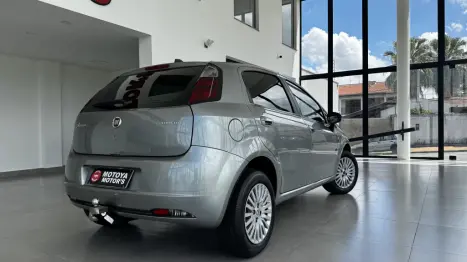 FIAT Punto 1.4 4P ATTRACTIVE FLEX, Foto 3