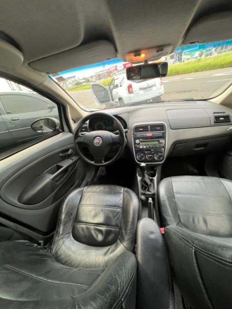 FIAT Punto 1.4 4P ELX FLEX, Foto 3