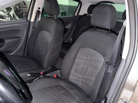 FIAT Punto 1.4 4P ELX FLEX, Foto 7