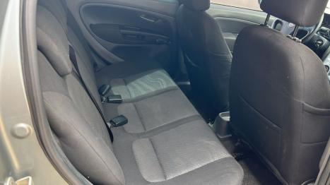 FIAT Punto 1.4 4P ELX FLEX, Foto 7