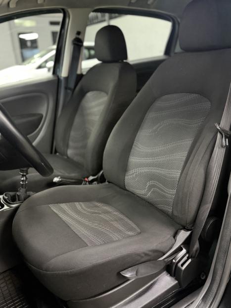 FIAT Punto 1.4 4P ELX FLEX, Foto 8