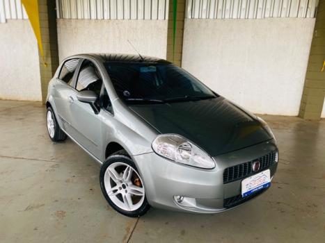 FIAT Punto 1.4 4P ELX FLEX, Foto 1