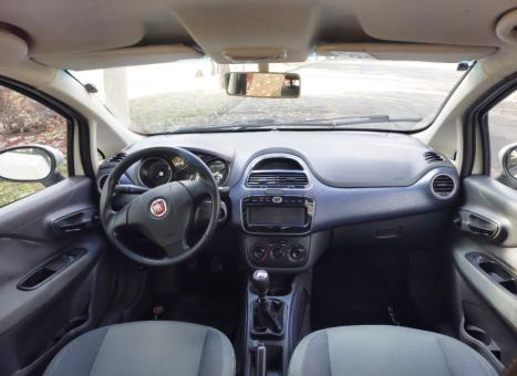 FIAT Punto 1.4 4P FLEX ATTRACTIVE ITALIA, Foto 4