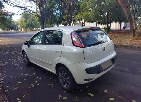 FIAT Punto 1.4 4P FLEX ATTRACTIVE ITALIA, Foto 6