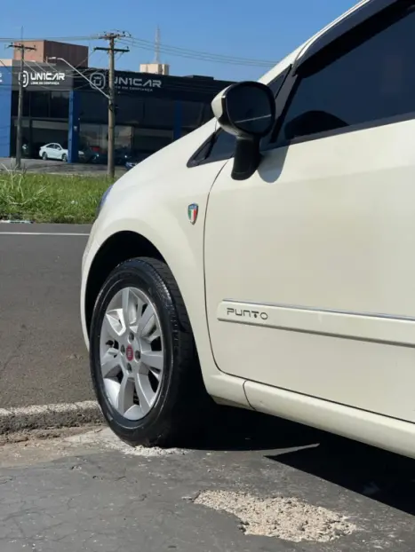 FIAT Punto 1.4 4P FLEX ATTRACTIVE ITALIA, Foto 6