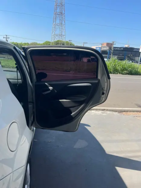 FIAT Punto 1.4 4P FLEX ATTRACTIVE ITALIA, Foto 24