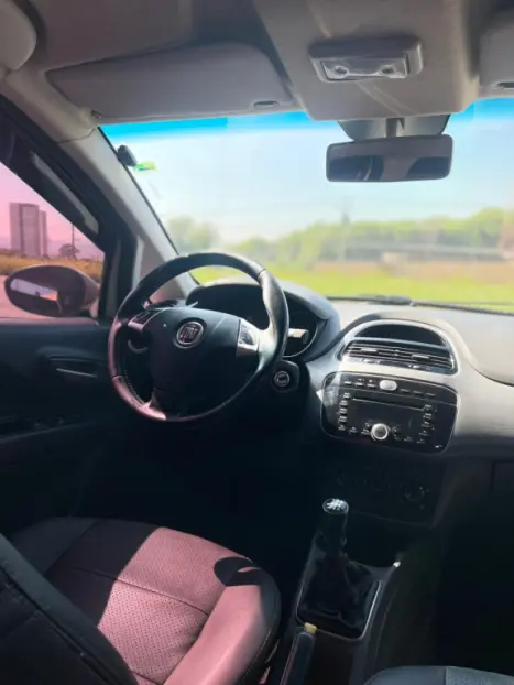 FIAT Punto 1.4 4P FLEX ATTRACTIVE ITALIA, Foto 27