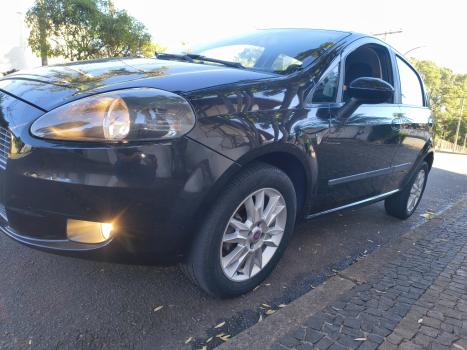 FIAT Punto 1.4 4P FLEX ATTRACTIVE ITALIA, Foto 1