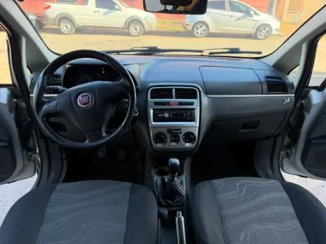 FIAT Punto 1.4 4P FLEX ATTRACTIVE ITALIA, Foto 12
