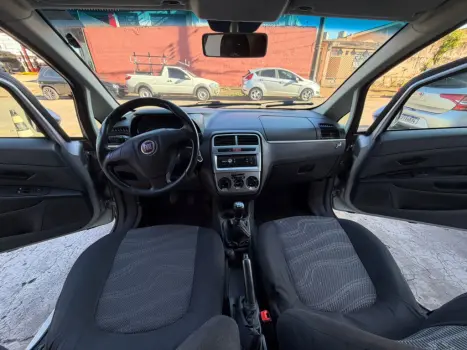 FIAT Punto 1.4 4P FLEX ATTRACTIVE ITALIA, Foto 13