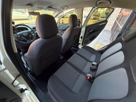 FIAT Punto 1.4 4P FLEX ATTRACTIVE ITALIA, Foto 12