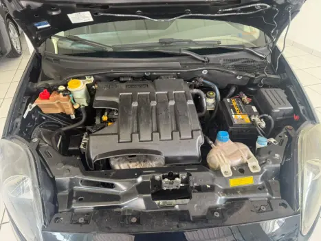 FIAT Punto 1.4 4P HLX FLEX, Foto 10