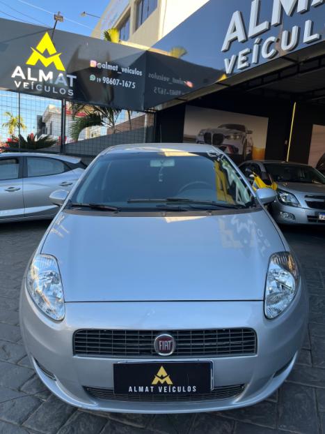 FIAT Punto 1.4 FLEX 4P, Foto 4