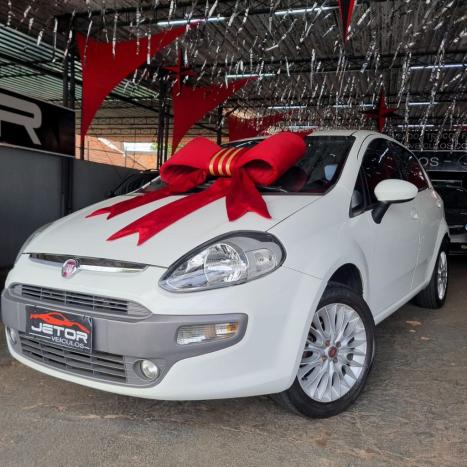 FIAT Punto 1.6 16V 4P ESSENCE FLEX, Foto 1