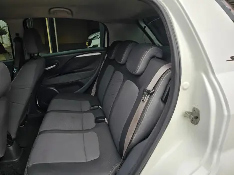 FIAT Punto 1.6 16V 4P SP FLEX, Foto 9