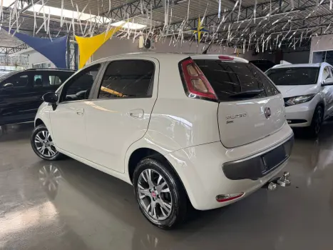 FIAT Punto 1.6 16V 4P FLEX ESSENCE DUALOGIC AUTOMATIZADO, Foto 6