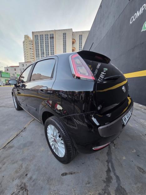 FIAT Punto 1.6 16V 4P ESSENCE FLEX, Foto 4