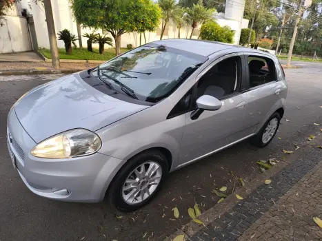 FIAT Punto 1.6 16V 4P ESSENCE FLEX, Foto 2