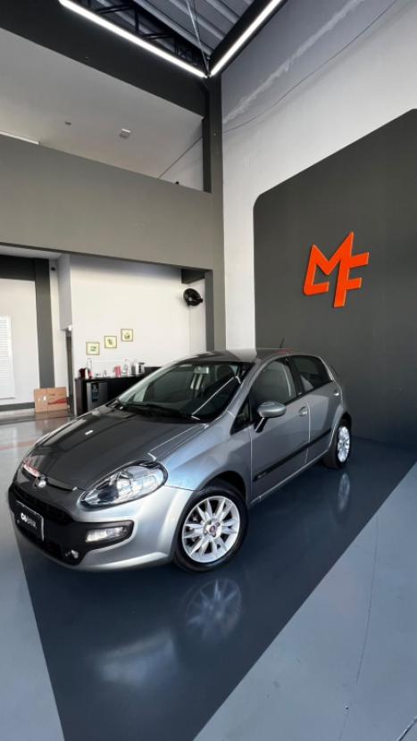 FIAT Punto 1.6 16V 4P FLEX ESSENCE CREATIVE DUALOGIC AUTOMATIZADO, Foto 1