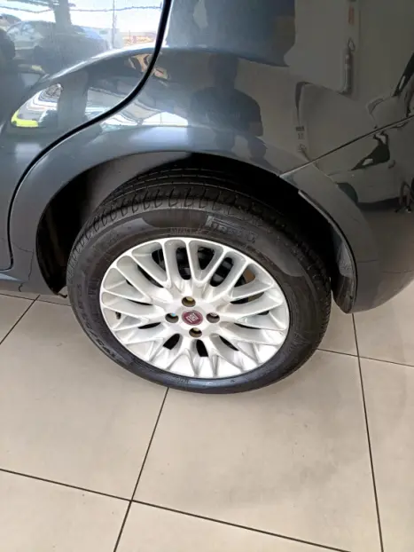 FIAT Punto 1.6 16V 4P ESSENCE FLEX, Foto 16