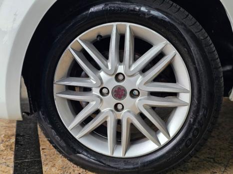 FIAT Punto 1.6 16V 4P ESSENCE FLEX, Foto 9