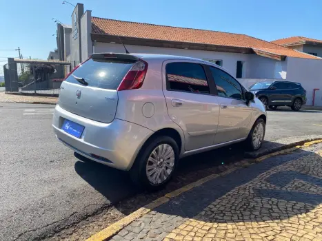 FIAT Punto 1.8 16V 4P BLACKMOTION FLEX, Foto 4