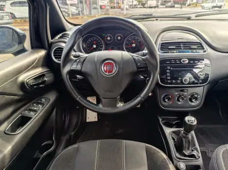 FIAT Punto 1.8 16V 4P BLACKMOTION FLEX, Foto 15