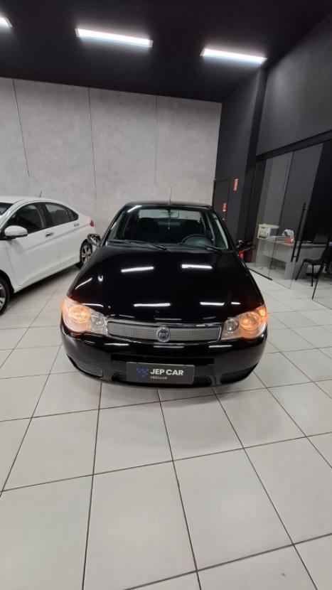 FIAT Siena 1.8 4P HLX FLEX, Foto 2 FIAT Siena 1.8 4P HLX FLEX, Foto 2