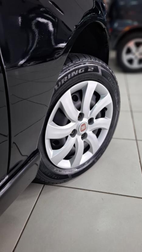 FIAT Siena 1.8 4P HLX FLEX, Foto 3 FIAT Siena 1.8 4P HLX FLEX, Foto 3