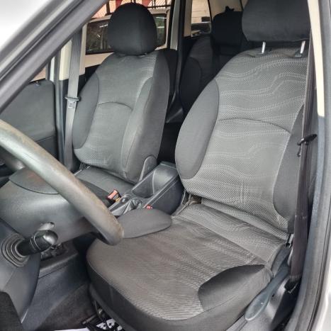 FIAT Stilo 1.8 4P FLEX ATTRACTIVE, Foto 8