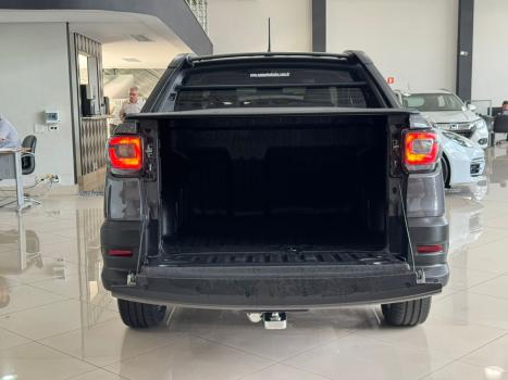 FIAT Strada 1.0 12V TURBO 200 FLEX ULTRA CABINE DUPLA AUTOM�TICO CVT, Foto 16