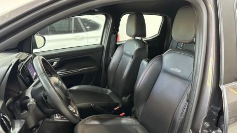 FIAT Strada 1.0 12V TURBO 200 FLEX ULTRA CABINE DUPLA AUTOM�TICO CVT, Foto 10