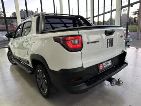 FIAT Strada 1.0 12V TURBO 200 FLEX ULTRA CABINE DUPLA AUTOM�TICO CVT, Foto 5
