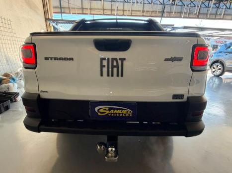 FIAT Strada 1.0 12V TURBO 200 FLEX ULTRA CABINE DUPLA AUTOM�TICO CVT, Foto 4