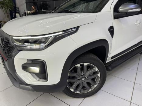FIAT Strada 1.0 12V TURBO 200 FLEX ULTRA CABINE DUPLA AUTOM�TICO CVT, Foto 3