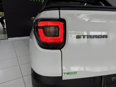 FIAT Strada 1.0 12V TURBO 200 FLEX ULTRA CABINE DUPLA AUTOM�TICO CVT, Foto 34