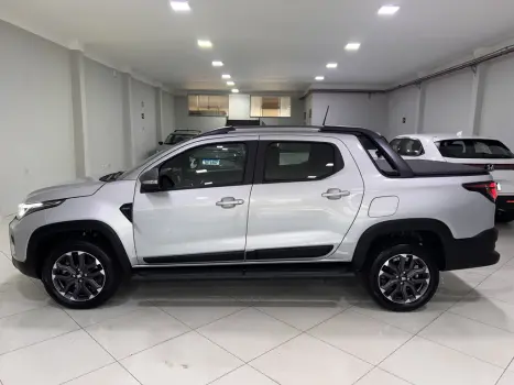 FIAT Strada 1.0 12V TURBO 200 FLEX ULTRA CABINE DUPLA AUTOMÁTICO CVT, Foto 4