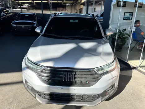 FIAT Strada 1.3 4P FIREFLY FLEX VOLCANO CABINE DUPLA AUTOM�TICO, Foto 2