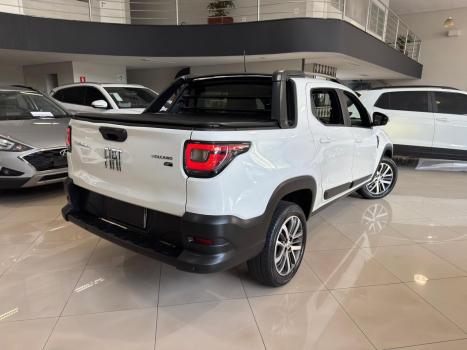 FIAT Strada 1.3 4P FIREFLY FLEX VOLCANO CABINE DUPLA AUTOM�TICO, Foto 3