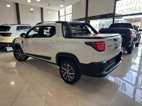 FIAT Strada 1.3 4P FIREFLY FLEX VOLCANO CABINE DUPLA AUTOM�TICO, Foto 5